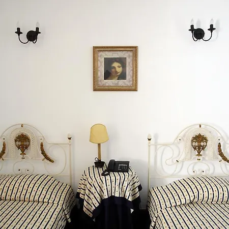 Guest house Solar De - Turismo De Habitacao